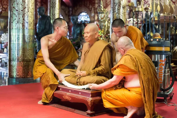 Budist keşiş Asansör keşiş mumya