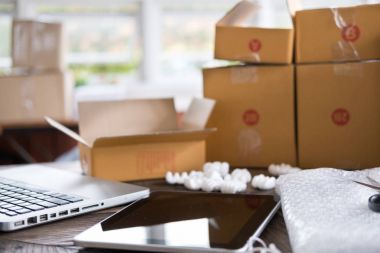 bilgisayar başlamak yukarıya, küçük işletme sahibi, freelan, işyerinde