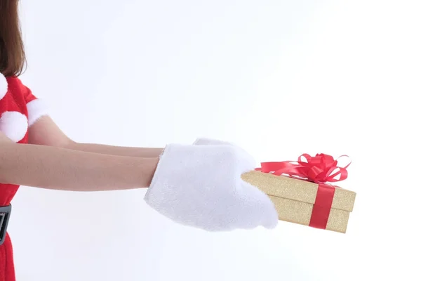 Retrato de mulher asiática em santa claus vestido no fundo branco — Fotografia de Stock