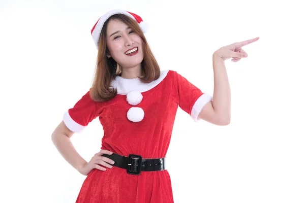 Retrato de mulher asiática em santa claus vestido no fundo branco — Fotografia de Stock