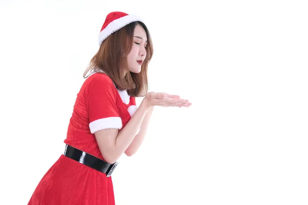 Ritratto di donna asiatica in abito da Babbo Natale su sfondo bianco — Foto Stock