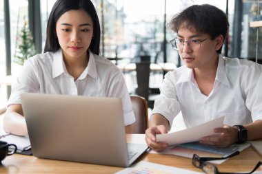 grafik veya iç tasarımcı renk renk örneği örnek o--dan seçme