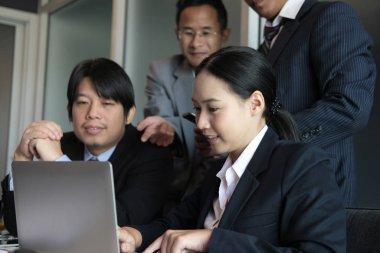 Mali Müfettiş hesap planı raporu analiz. iş adamı 