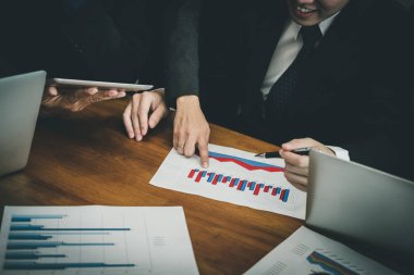 bir toplantı mı iş adamları. iş adamı ve iş kadını wo