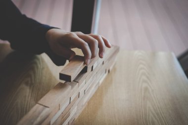 el ahşap blok istifleme. büyüme, başarı ve gelişme busin içinde