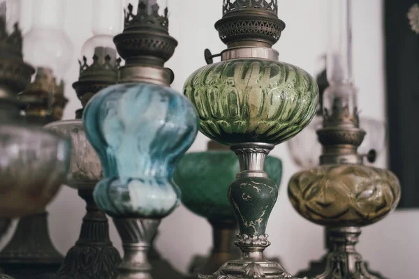 Antica lanterna vintage lampada decorare in soggiorno — Foto Stock