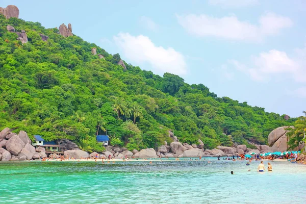 Ausländische Touristen Genießen Entspanntes Sonnenbaden Tauchen Tauchen Schnorcheln Schönen Meer — Stockfoto