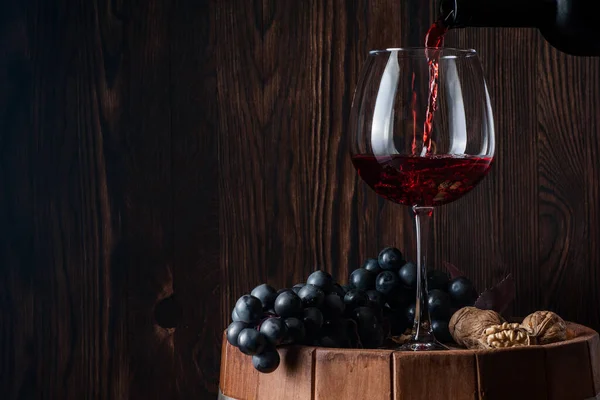 Eski kırmızı şarap.