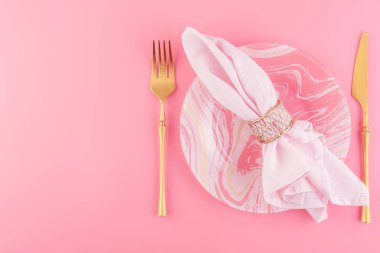 Lüks pembe pastel renkli şenlik masası.. 