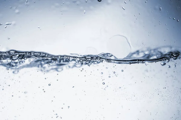 Vattenstänk med bubblor. — Stockfoto