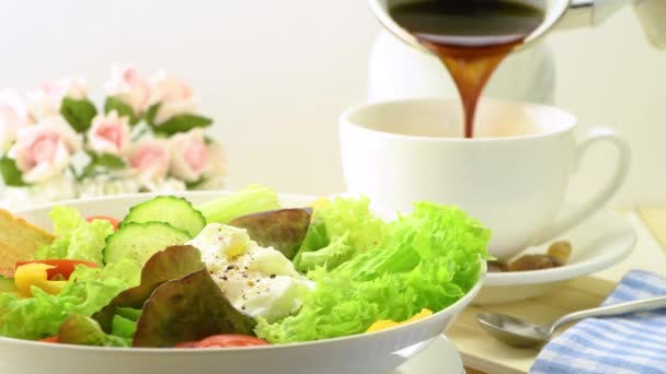 Petit Déjeuner Sain Frais Une Grande Partie Salade Avec Des — Video