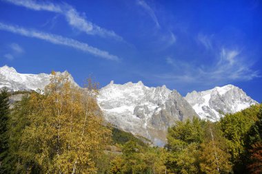 Alpler dağlar, La dent du geant, Courmayeur görüldü