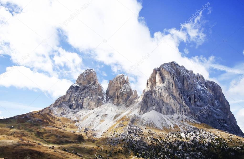 The Langkofel Group (in italian: Gruppo del Sassolungo) the massif in the (western) Dolomites