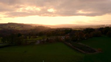 Hava görüntüleri Güz Günbatımı - İngiliz Kırsal Yorkshire Heykel Parkı, Uk