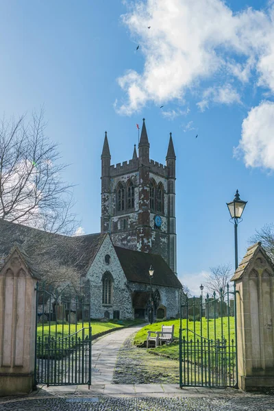 St Andrews church in Farnham, Surrey, UK - February 2020 — Stock Photo, Image