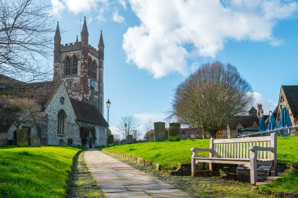 St Andrews church in Farnham, Surrey, UK - February 2020 — Stock Photo, Image