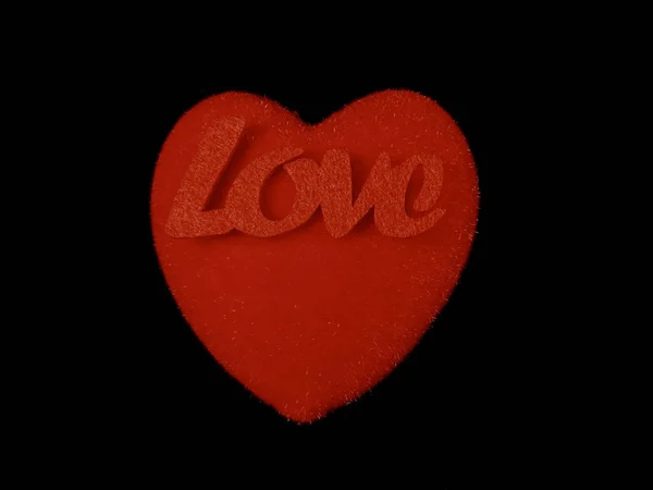 L'iscrizione "Love" e un cuore rosso su sfondo nero. Riflessione di due cuori da una superficie lucida. Il concetto di San Valentino, matrimoni e altre festività . — Foto Stock