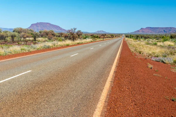 Australian outback highway - Stock-foto