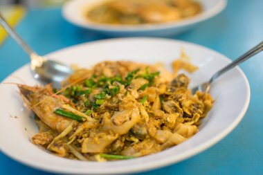 char kuey teow