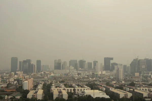 Bangkok, Tailandia - 20 de enero de 2020: Bangkok cubierta por el mal aire Imagen de archivo