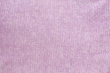  Mor kumaşın yumuşak dokusu, pliseli yumuşak yüzey. Arkaplan için modaya uygun leylak rengi.