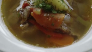 Patates ve sebzeli lezzetli kuzu çorbası. Shurpa Sıcak Çorbası.