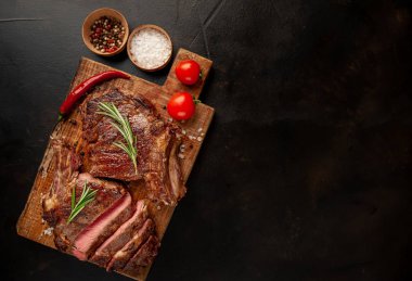 Izgara biftek, hayat devam ediyor..