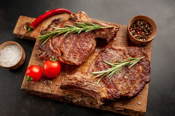 Filetes Ternera Parrilla Naturaleza Muerta —  Fotos de Stock