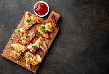 Barbekü soslu tavuk kanadı