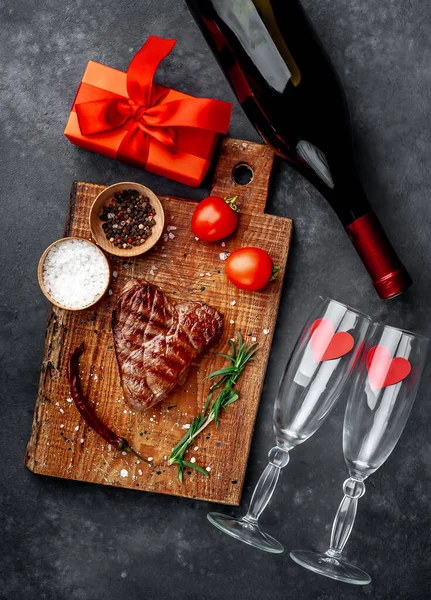 Carne Alla Griglia Alcol San Valentino — Foto Stock