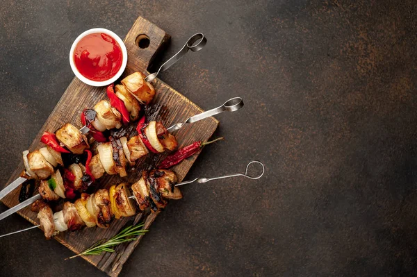 Grilled Shashlik Served Barbecue Sauce Board — Stock Photo, Image