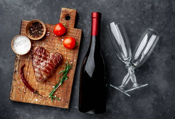 Carne Parrilla Alcohol Para Día San Valentín —  Fotos de Stock