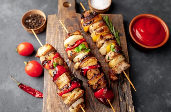 Grilled Shashlik Served Barbecue Sauce Board — Stock Photo, Image