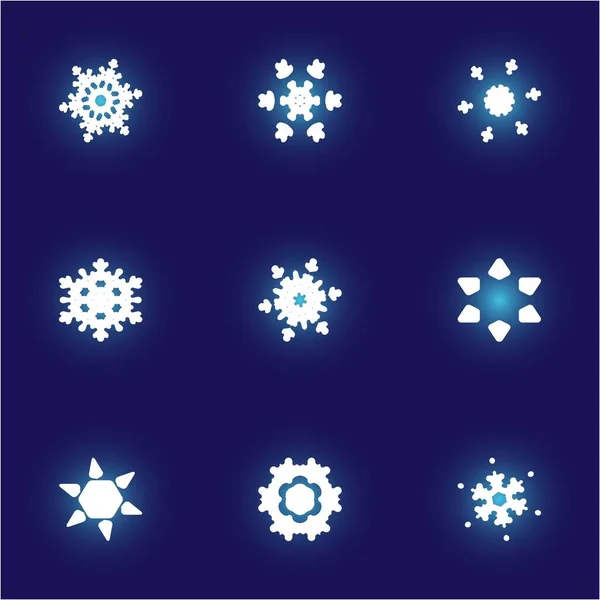 Kit de siluetas aisladas de copos de nieve sobre fondo azul . — Archivo Imágenes Vectoriales