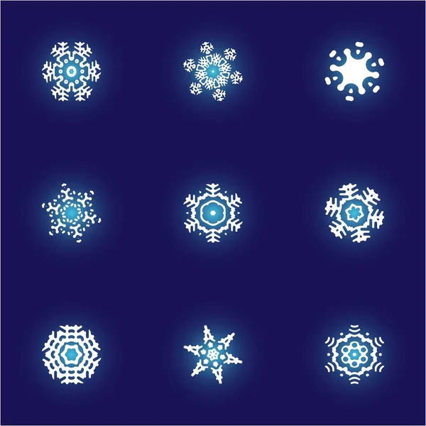 Conjunto de copos de nieve de papel navideño sobre fondo azul . — Archivo Imágenes Vectoriales