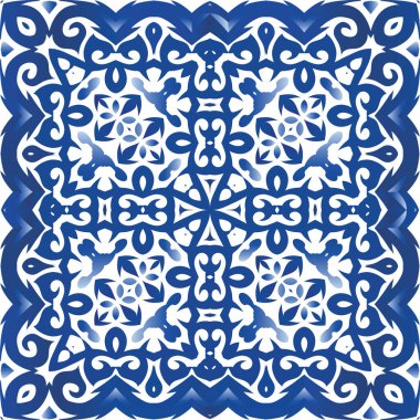 Portekizce süslemeli azulejo seramik. Kusursuz bir arabesk deseni. Renkli tasarım. Duvar kağıdı, web arkaplanı, havlular, baskı, yüzey dokusu, yastıklar için mavi vintage arkaplan.