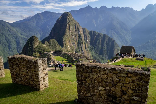 Sitio arqueológico Machu Picchu desde el interior — Foto de Stock