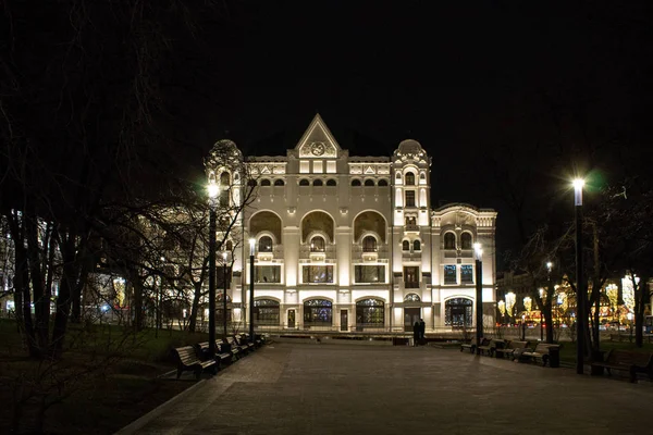 Moskou Rusland December 2019 Polytechnisch Museumgebouw Nachts Verlicht Tegen Zwarte — Stockfoto