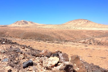 Playa de Sotavento yakınlarında güzel bir yaz günü manzarası, Fuerteventura, Kanarya Adaları