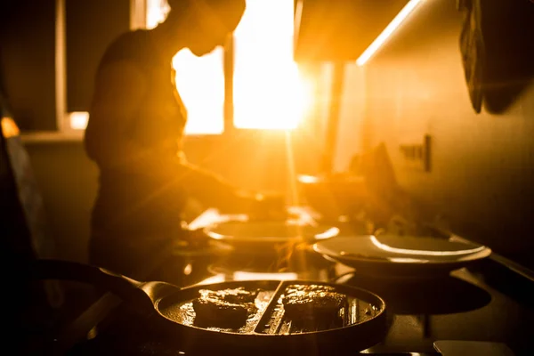 Gün batımı ışınları pişirme