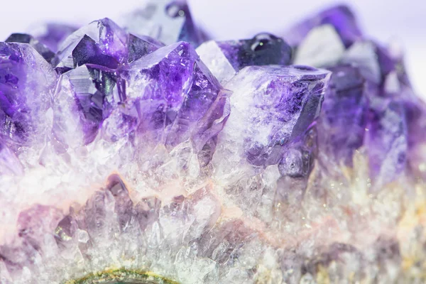 Close up of amethyst gemstone — Stock Photo, Image