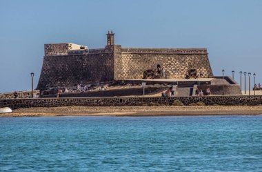 Eski kale Castillo de San Gabriel halkı.
