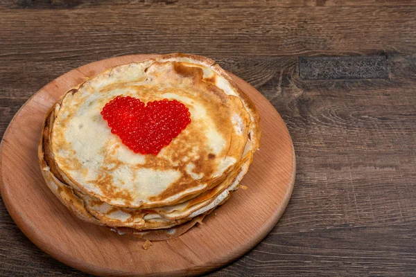 Pancakes Heart Middle Red Caviar Lie Board Close Top View — Stock Photo, Image