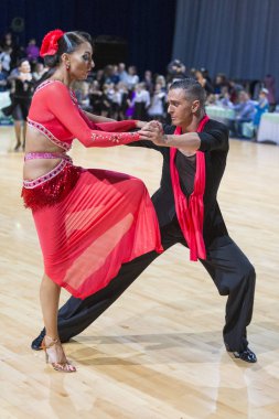 Pro-Am dans çift Pro-Am Süper Kupası Uluslararası Latin programı Wdsf Minsk açık dans festivali-2017 Şampiyonası üzerinde gerçekleştirir.