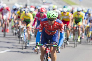 Gençlik yol bisikletçiler uluslararası yol Bisiklete binme rekabet Grand Prix Minsk-2017 tarihinde 8 Temmuz 2017 yılında Minsk sırasında profesyonel Peloton içinde