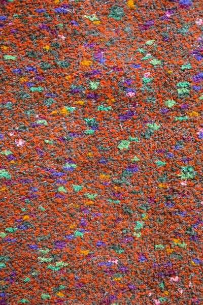 Sanat ve zanaat Concepts.Closeup atış benzersiz yün ve keten Beyaz Rusya Ulusal kemer renkli konu bol yapılan.