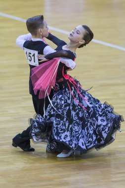 Dans çift çocuk-1 standart Avrupa Program yerine