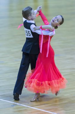 Dans çift çocuk-1 standart Avrupa Program yerine