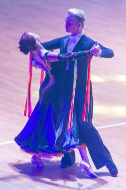 Dans çift gençlik standart Avrupa Program yerine