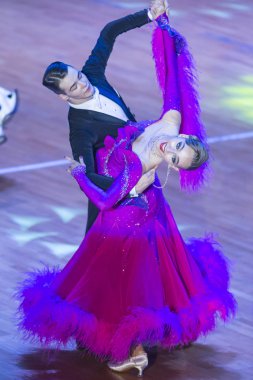 Dans çift gençlik standart Avrupa Program yerine